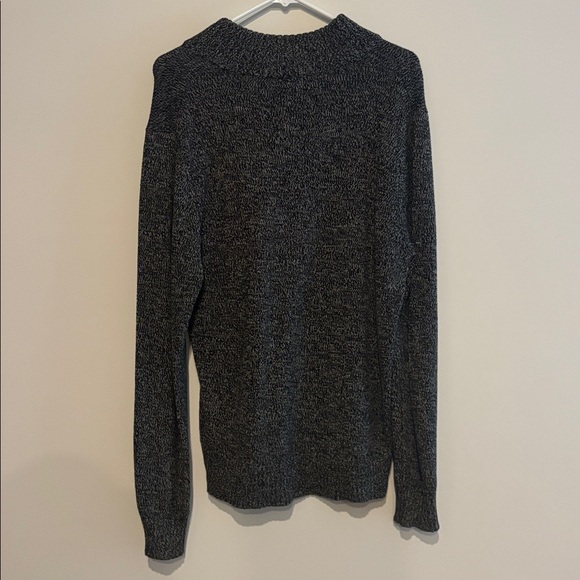 Sweater - Picture 3 of 3